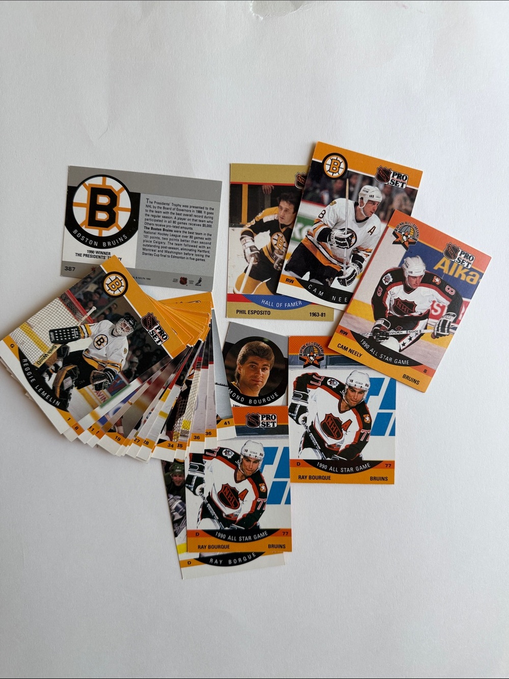 Boston Bruins Hockey Card Lot 1990-91 Pro Set NHL, Cam Neely, Ray Bourque